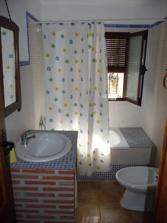 Casas La Piedra De Tiscar Βίλα Εξωτερικό φωτογραφία